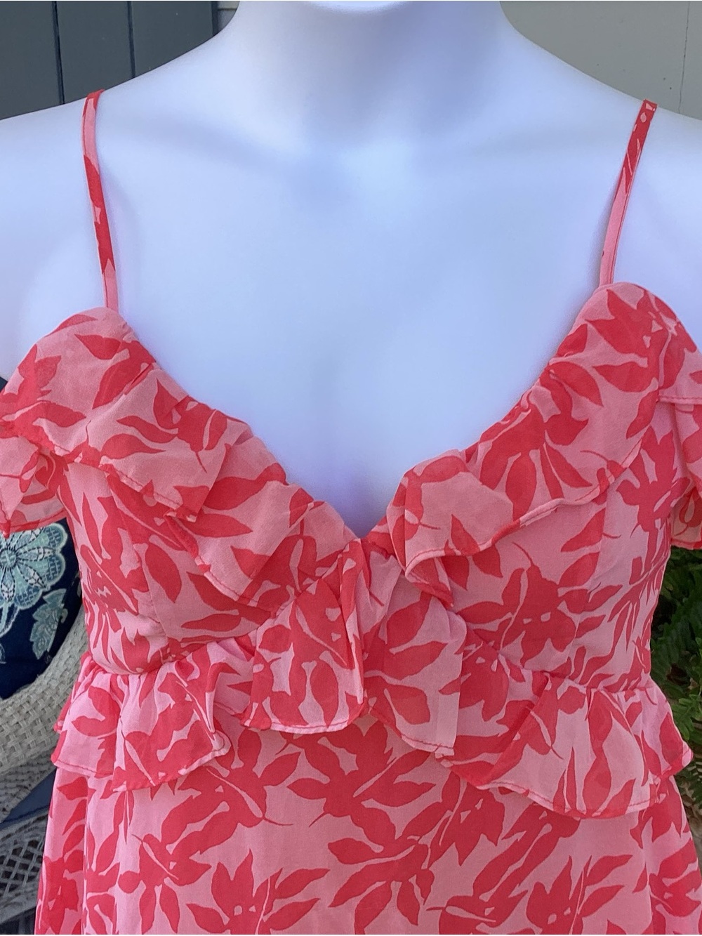 Francesca’s Miami Pink and Coral Floral Ruffle Slip Dress LNWOT Size L - Picture 3 of 15